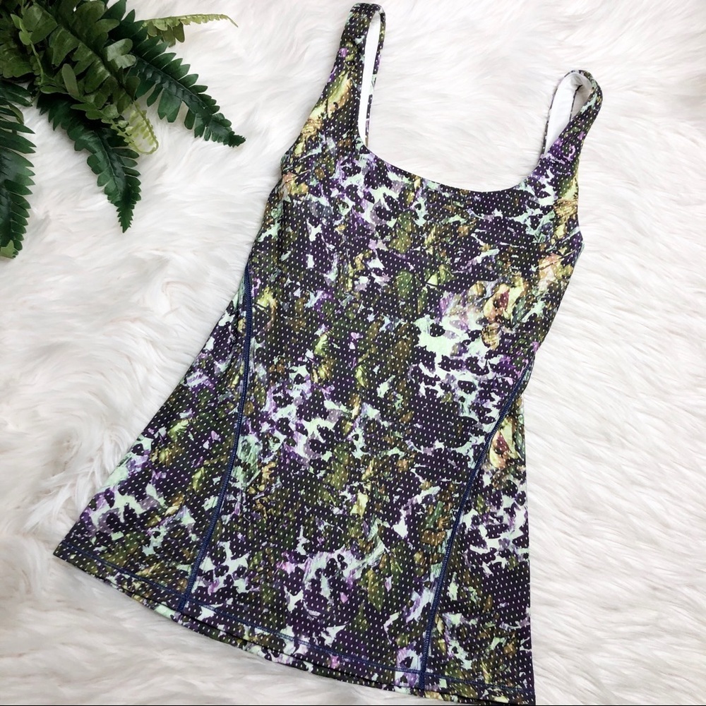 Lululemon Gator Green Tank